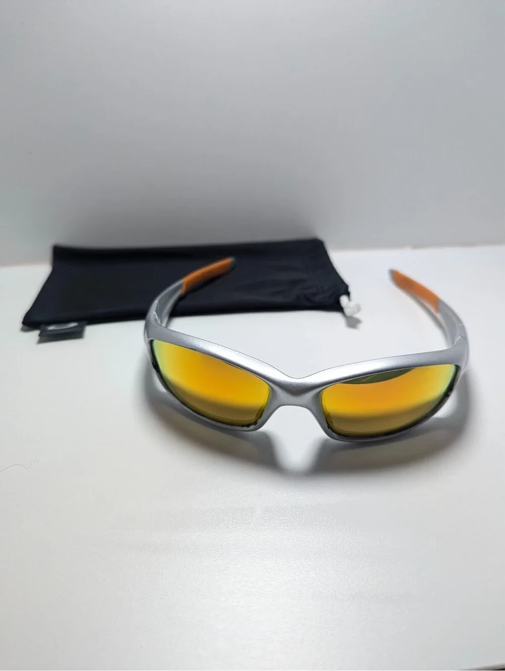 Oakley Straight 04-331 Fire Iridium Lens Silver Wrap Men's Sunglasses 61-18-135
